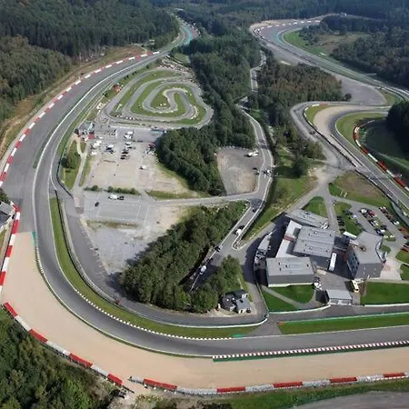 La Cour'toise Δωμάτια σε οικογενειακή κατοικία *