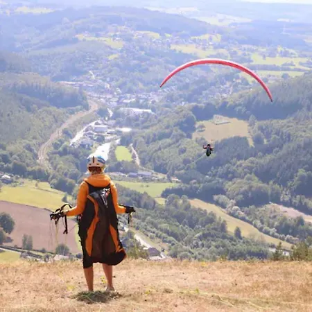 Δωμάτια σε οικογενειακή κατοικία La Cour'toise